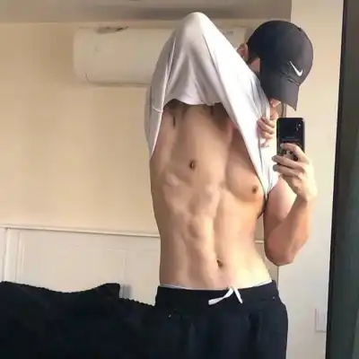庞榕
