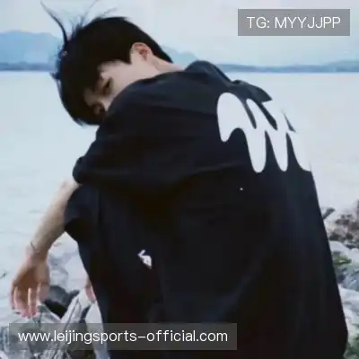 殷岚桦